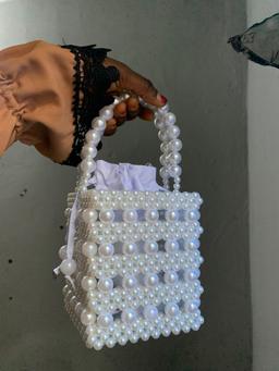 Adunni bucket bag 1